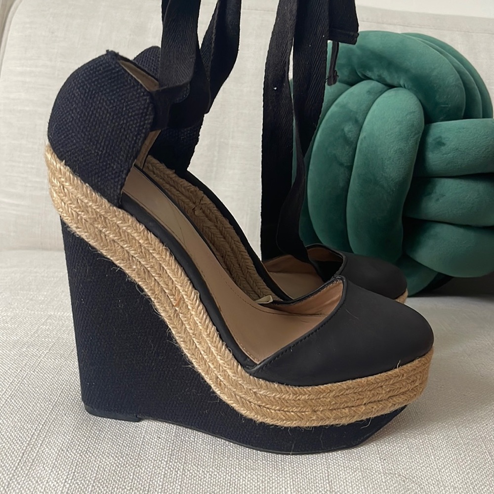 Zara black wedges